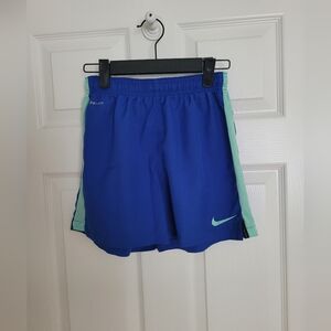 Nike Shorts Womens Medium Blue Dri-Fit Breathable Gym Running Ladies SIZE XS